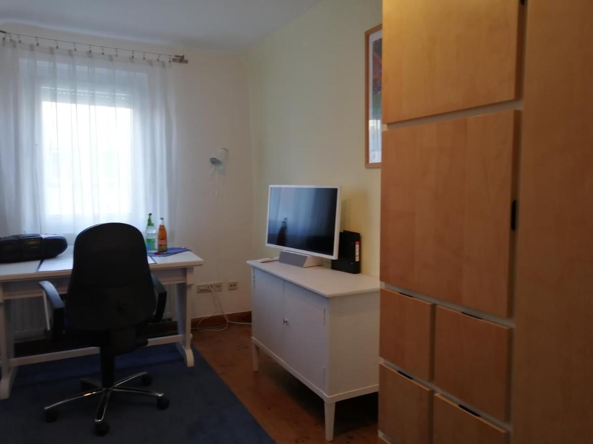 Apartment & Zimmer Familie Trescher ทือบิงเงิน ภายนอก รูปภาพ