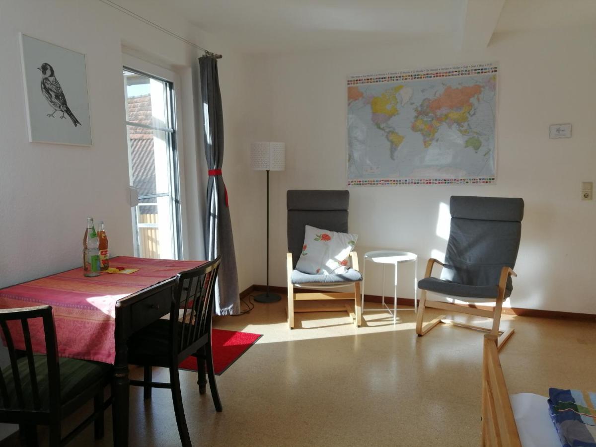 Apartment & Zimmer Familie Trescher ทือบิงเงิน ภายนอก รูปภาพ