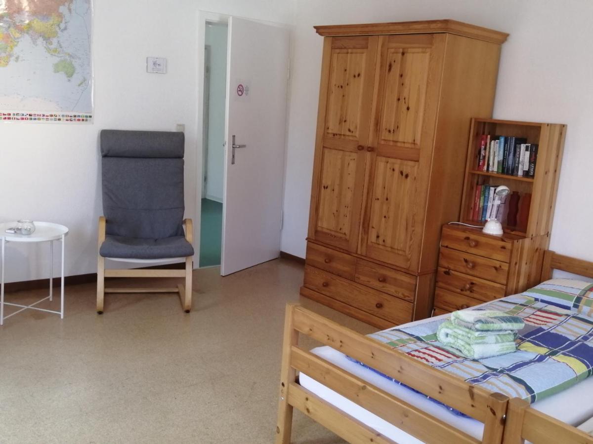 Apartment & Zimmer Familie Trescher ทือบิงเงิน ภายนอก รูปภาพ