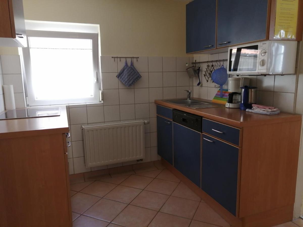 Apartment & Zimmer Familie Trescher ทือบิงเงิน ภายนอก รูปภาพ